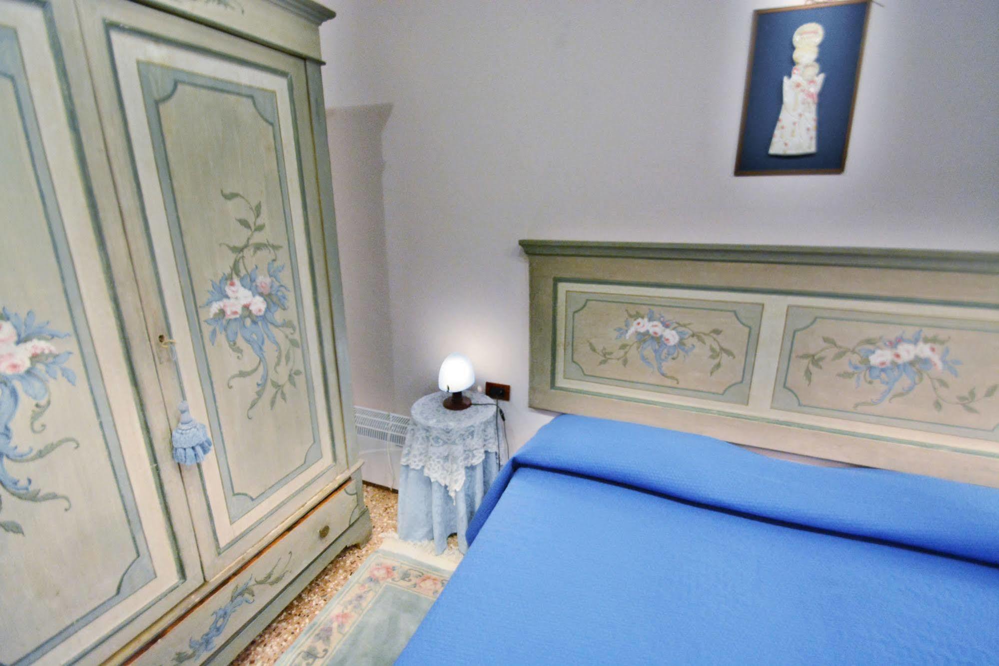 Apartament Ve.n.i.ce. Cera Casa Del Sol Wenecja