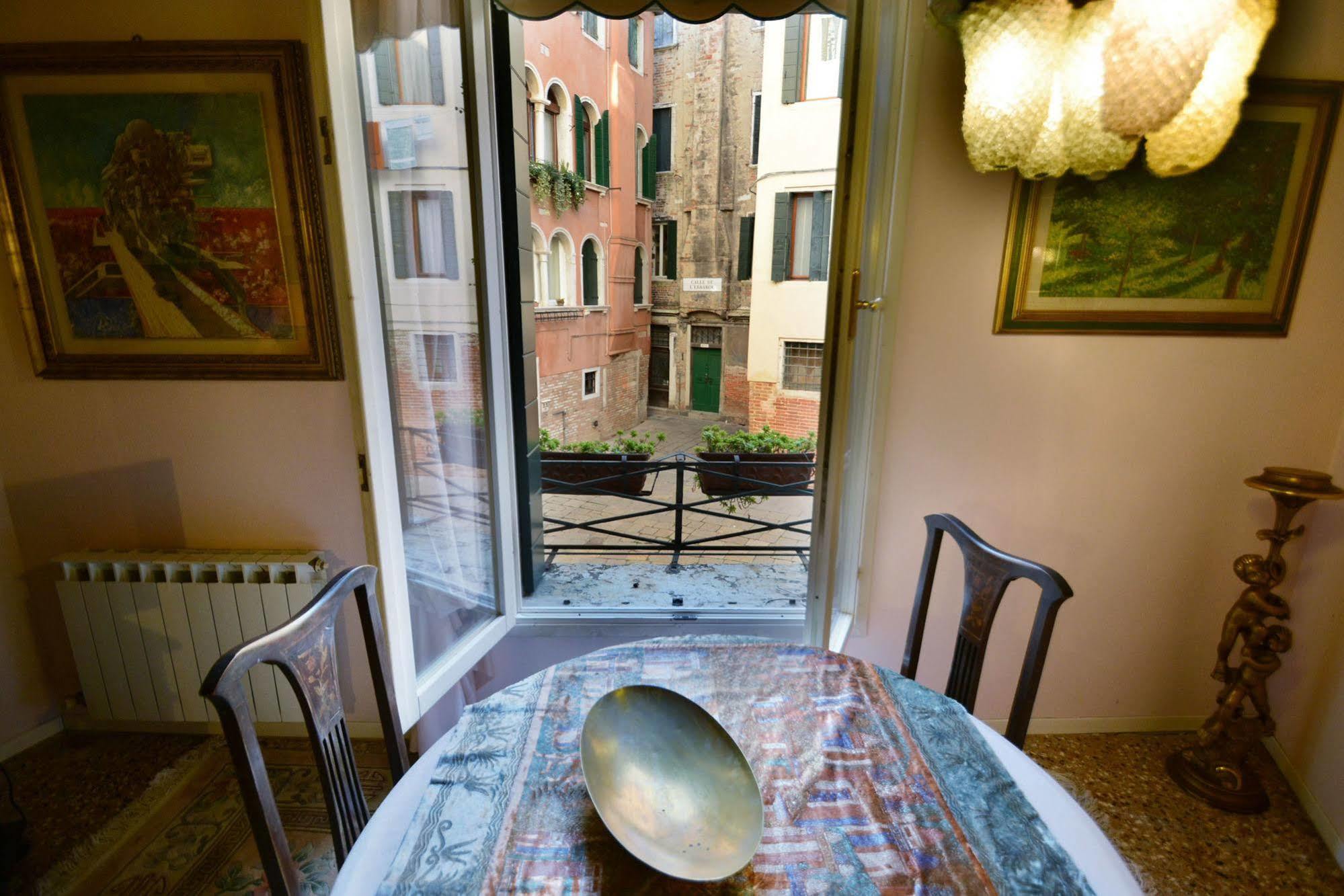 Apartament Ve.n.i.ce. Cera Casa Del Sol